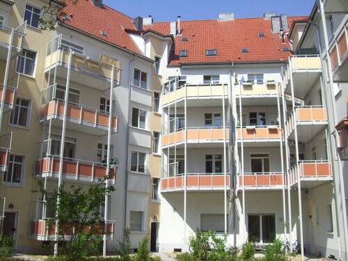 Bild 1 - Zentral gelegene Wohnung mit tollem Badezimmer!