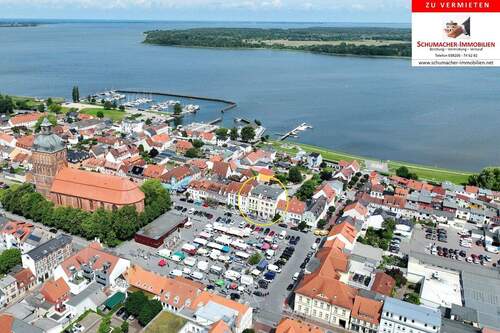 barrierefreies Wohnen - Barrierefreie Wohnung am Markt mit Einbauküche und 'Boddenblick'