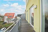 großer Balkon - 