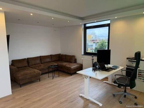 Büro Erdgeschoss - Mehrfamilienhaus, Wohnhaus zum Kaufen in Laatzen