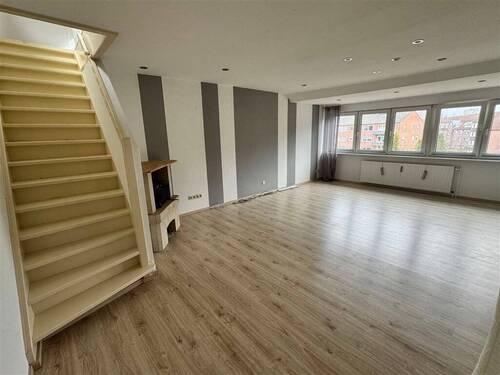 Wohnung 1.OG mit DG (Maisonette) - 