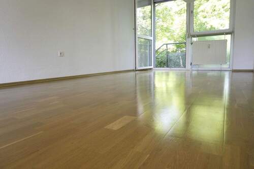 Echtholzparkett - Etagenwohnung mit 100,90 m&sup2; in Fürth zum Kaufen