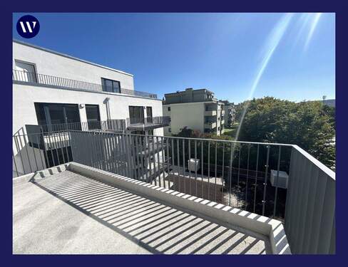 Balkon - Moderner Wohnkomfort - viel Platz + Freiraum! 5 Zimmer + Süd-Balkon, Einbauküche, 2 Bäder, Aufzug