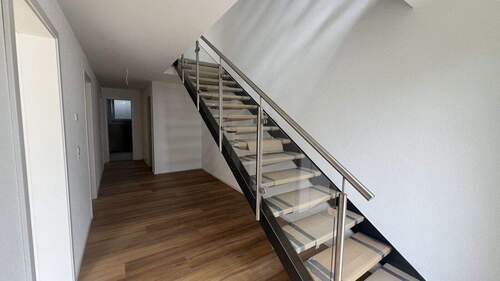 Treppenhaus / Eingang - Muster - 