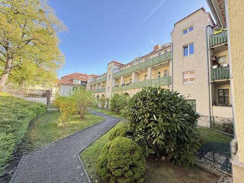 Grüner Innenhof - 