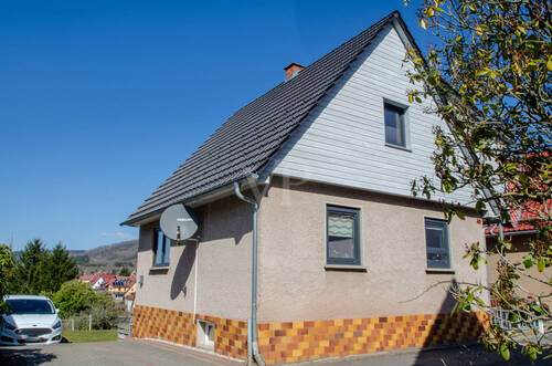 Ansicht Haus - Einfamilienhaus mit 109,00 m² in Suhl zum Kaufen