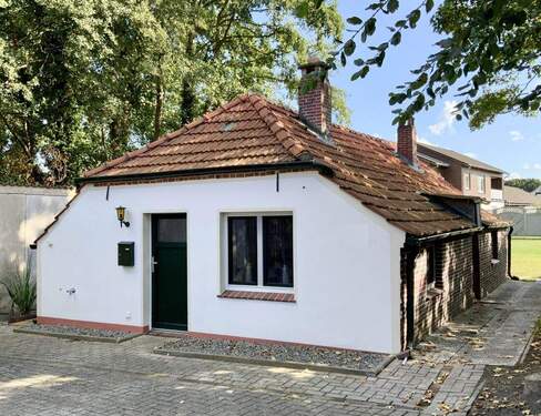 Titel - Lassen Sie sich überraschen :-) Kleines Landhaus 2.0