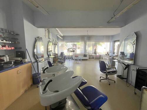 Gewerberaum - Gewerbeobjekt (Büro, Produktion, Verkauf) in Freiburg im Breisgau / Munzingen