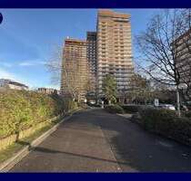 Frisch modernisiertes Wohnglück: 3 Zimmer mit Rundum-Balkon + modernes Bad mit Dusche + Aufzug - Köln Bayenthal