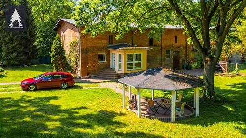 Außenansicht - 3 Zimmer Bauernhaus, Landhaus zum Kaufen in Wegeleben