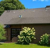 Familienhaus mit Aussicht - 240.000,00 EUR Kaufpreis, ca.  129,00 m² Wohnfläche in Jever (PLZ: 26441)