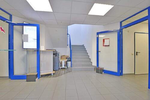 Bild4 - Halle in Baunatal zur Miete