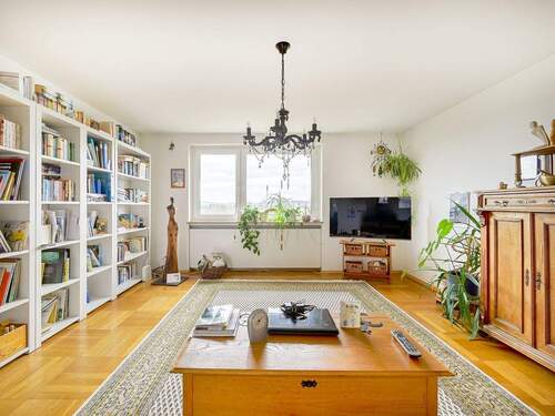 Wohnzimmer Ansicht 1 - 3 Zimmer Etagenwohnung in Karlsruhe / Waldstadt