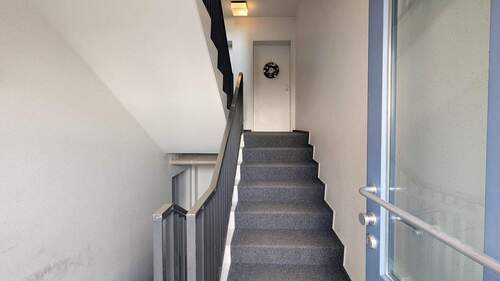 Treppenhauseingang - 