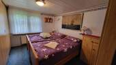 Schlafzimmer im EG.jpg - 