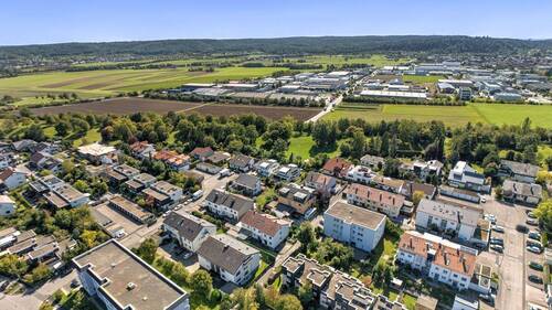 Bild 2 - 4 Zimmer Reihenendhaus zum Kaufen in Gärtringen
