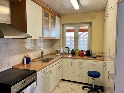 Küche - 7 Zimmer Doppelhaushälfte zum Kaufen in Künzelsau