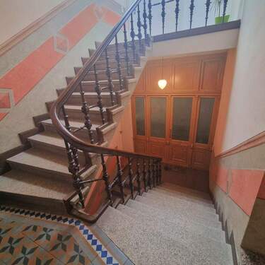 Treppenhaus - Etagenwohnung mit 50,30 m&sup2; in Görlitz zum Kaufen