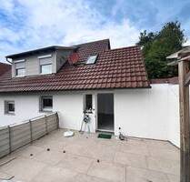 Einfamilienhaus mit Dachterrasse & Wohlfühlcharakter - Öhringen / Michelbach am Wald