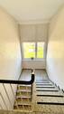 17 Das gepflegte Treppenhaus_1.jpeg - 