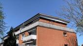 1 Die Hausansicht_2_DG Wohnung im Penthouse-Stil.jpeg - DG-Wohnung im Penthouse-Stil mit ¾ umlaufender Terrasse2 Zimmer, 57,28 qm, Kfz-Stellplatz, Keller, HH in 30 Min.