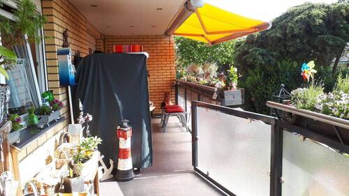 Balkon - 4 Zimmer Etagenwohnung zum Kaufen in Erftstadt