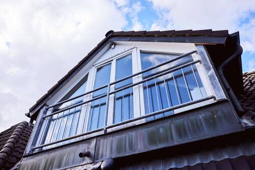 Blick Terrasse zum Dach - 