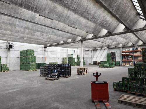 mit LKW und Gabelstapler befahrbar - Halle zum Kaufen in Schwäbisch Hall