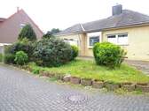  Seitenansicht mit zweiter Garage - Bungalow mit 150,00 m&sup2; in Baesweiler zum Kaufen