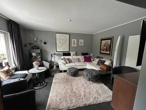 Wohnzimmer - 6 Zimmer Einfamilienhaus zum Kaufen in Münster