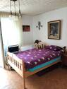 Schlafzimmer Hauptwohnung.jpg - 