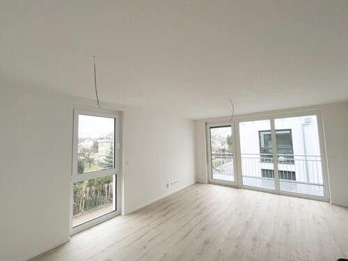 Wohn- und Essbereich - Hochwertige 4-Zimmer-Wohnung inkl. moderner Einbauküche