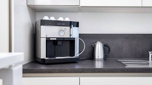 Küche - Büro mit 30,00 m&sup2; in München zur Miete