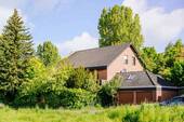 Ansicht - Erstbesichtigung: Samstag 30.05 13 - 14 Uhr Drosselweg 1 in 33335 Gütersloh Renovierungsbedürftiges Einfamilienhaus