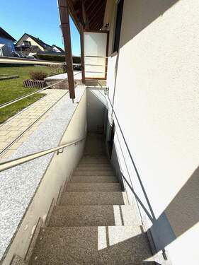 Nebeneingang Kellerwohnung - 