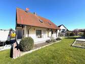 Rückansicht - Mehrfamilienhaus mit 3 Eigentumswohnungen