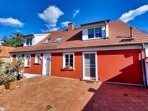 Haus mit Terrasse - 