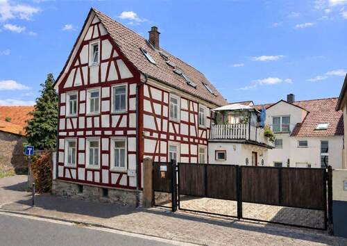 Straßenansicht - 1 Zimmer Mehrfamilienhaus, Wohnhaus zum Kaufen in Bad Vilbel
