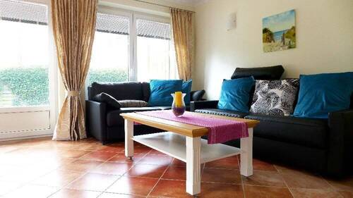 Coucbereich vor den Terrassentüren - 