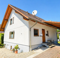 Schönes Haus in guter, ruhiger Lage von Ichenheim - teils vermietet - Neuried-Ichenheim