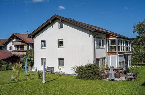 Südwesten.jpg - Mehrfamilienhaus, Wohnhaus mit 241,00 m² in Anger zum Kaufen