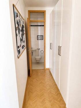 WC - 