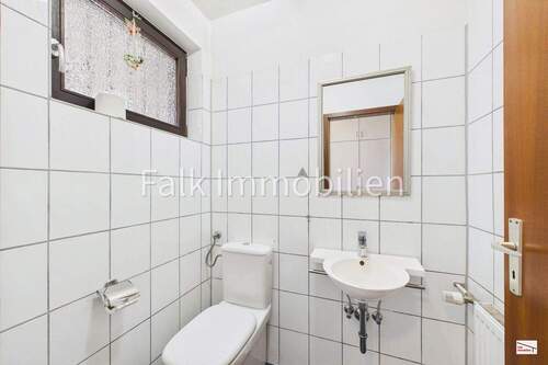 Gäste-WC Erdgeschoss - 