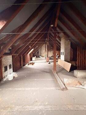 Fläche im Spitzboden - 