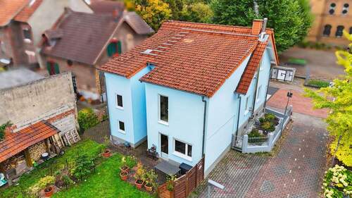 Drohne 5 - Mehrfamilienhaus, Wohnhaus mit 136,00 m² in Bruchköbel zum Kaufen