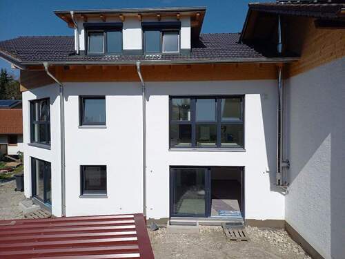 Ansicht Südseite - 5 Zimmer Doppelhaushälfte zur Miete in Bruckmühl