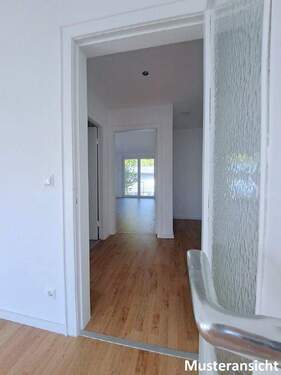 Blick in den Flur - 2 Zimmer Etagenwohnung in Hamburg