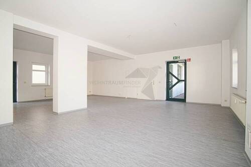 Büro-Praxisraum I-III - 2 Zimmer Büro in Wittgensdorf