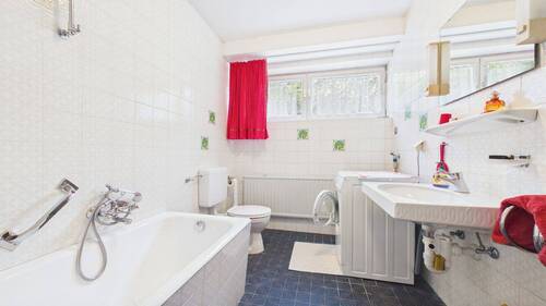 Badezimmer EG - 