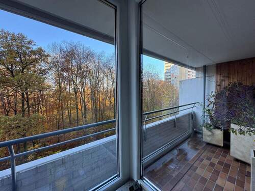 Balkon - 3 Zimmer Etagenwohnung in Stuttgart